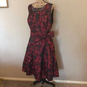 Jessica Howard red black floral cocktail dress